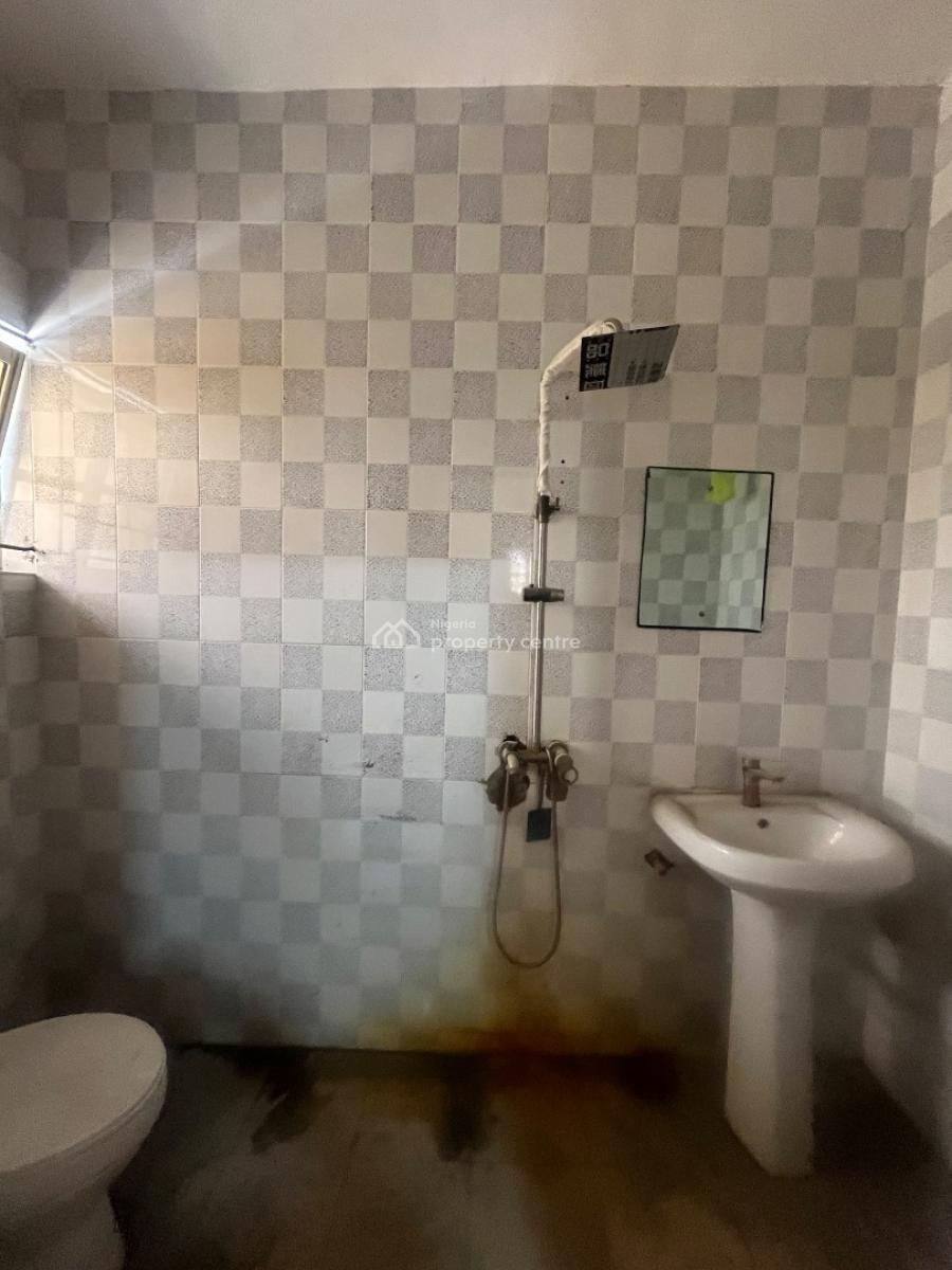 3 Bedroom Flat, New Town Estate, Ogombo, Ajah, Lagos, Flat / Apartment for Rent