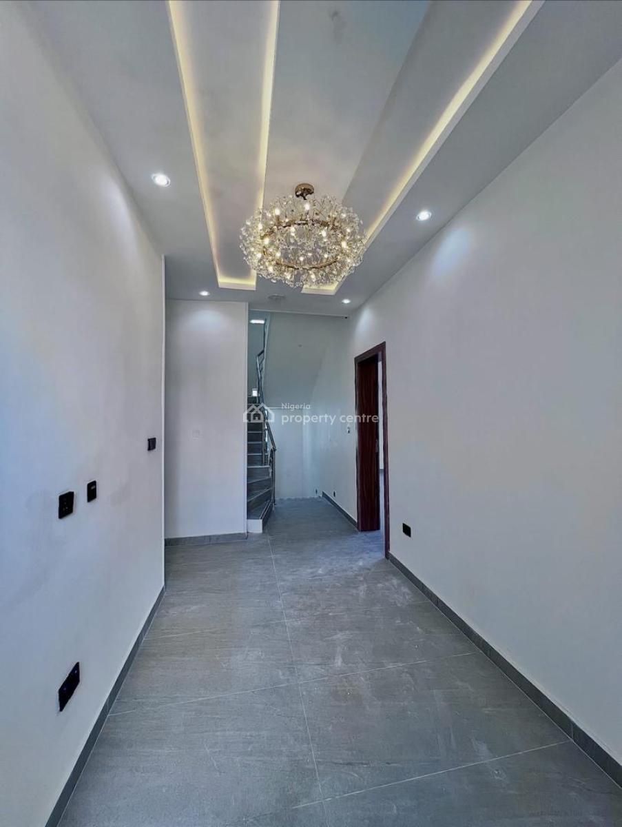 5 Bedroom Fully Detached Home with Swimming Pool & Roof Top Terrace, Osapa, Lekki, Lagos, Detached Duplex for Sale