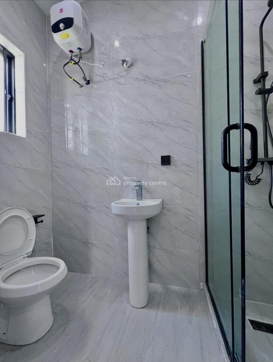 5 Bedroom Fully Detached Home with Swimming Pool & Roof Top Terrace, Osapa, Lekki, Lagos, Detached Duplex for Sale