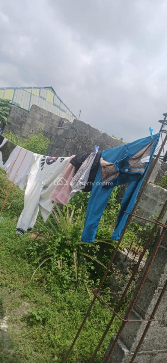 Quarter Plot of Land, with Three (3) Units of Mini Flat (room & Parlo), Green Light Estate, Alatise, Ibeju Lekki, Lagos, Land for Sale