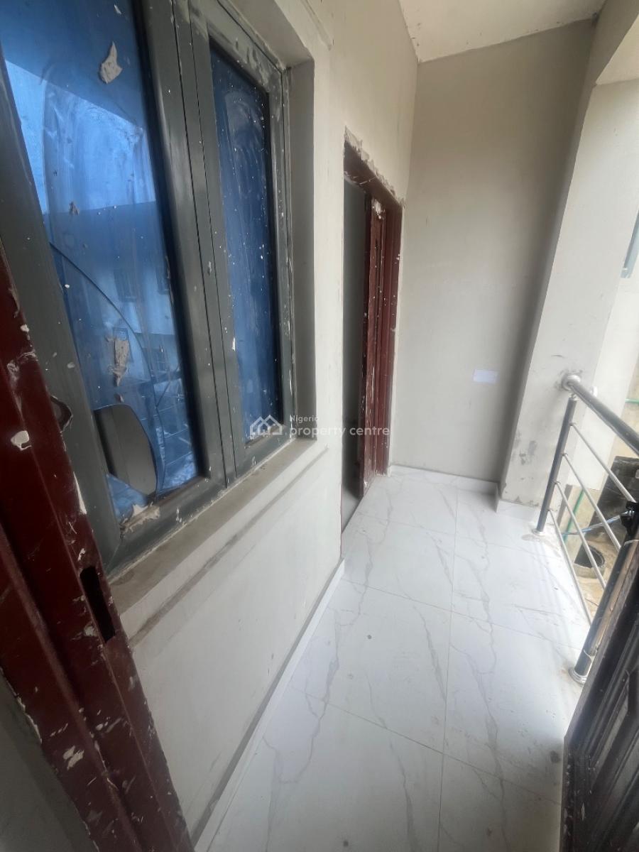 2 Bedroom Flat, Agunbiade Estate, Ogombo, Ajah, Lagos, Flat / Apartment for Rent