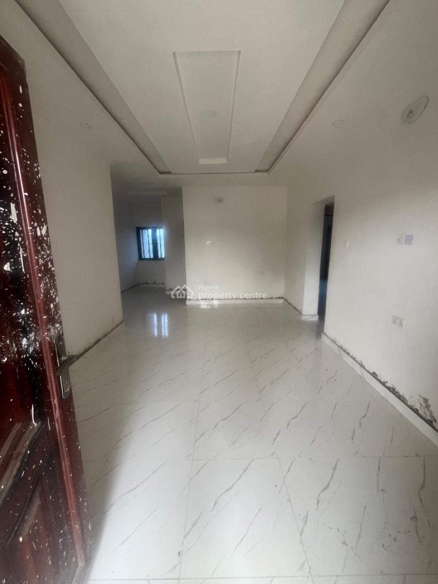 2 Bedroom Flat, Agunbiade Estate, Ogombo, Ajah, Lagos, Flat / Apartment for Rent