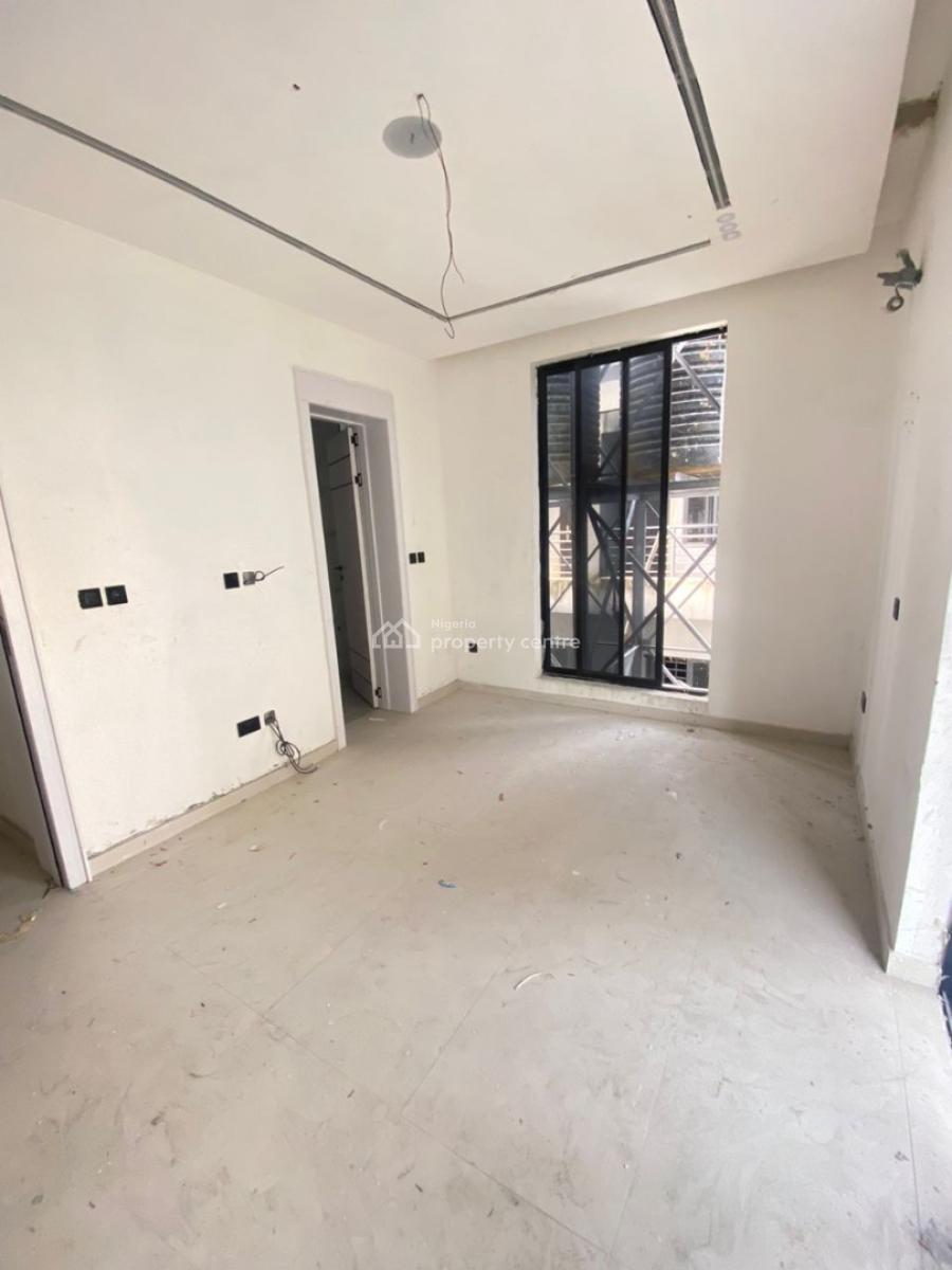 Spacious 2 Bedroom Waterfront Serviced Apartment with Rooftop &elevator, Ikate, Lekki, Lagos, Flat / Apartment for Sale