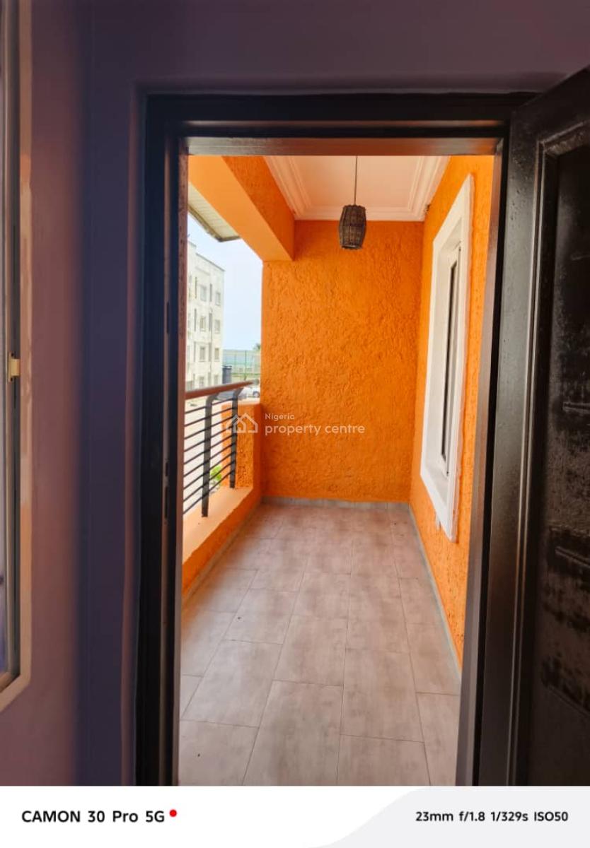 Spacious 4 Bedroom All En-suite, New Horizon 2 Estate, Lekki, Lagos, Flat / Apartment for Rent