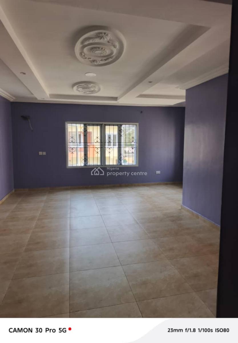 Spacious 4 Bedroom All En-suite, New Horizon 2 Estate, Lekki, Lagos, Flat / Apartment for Rent