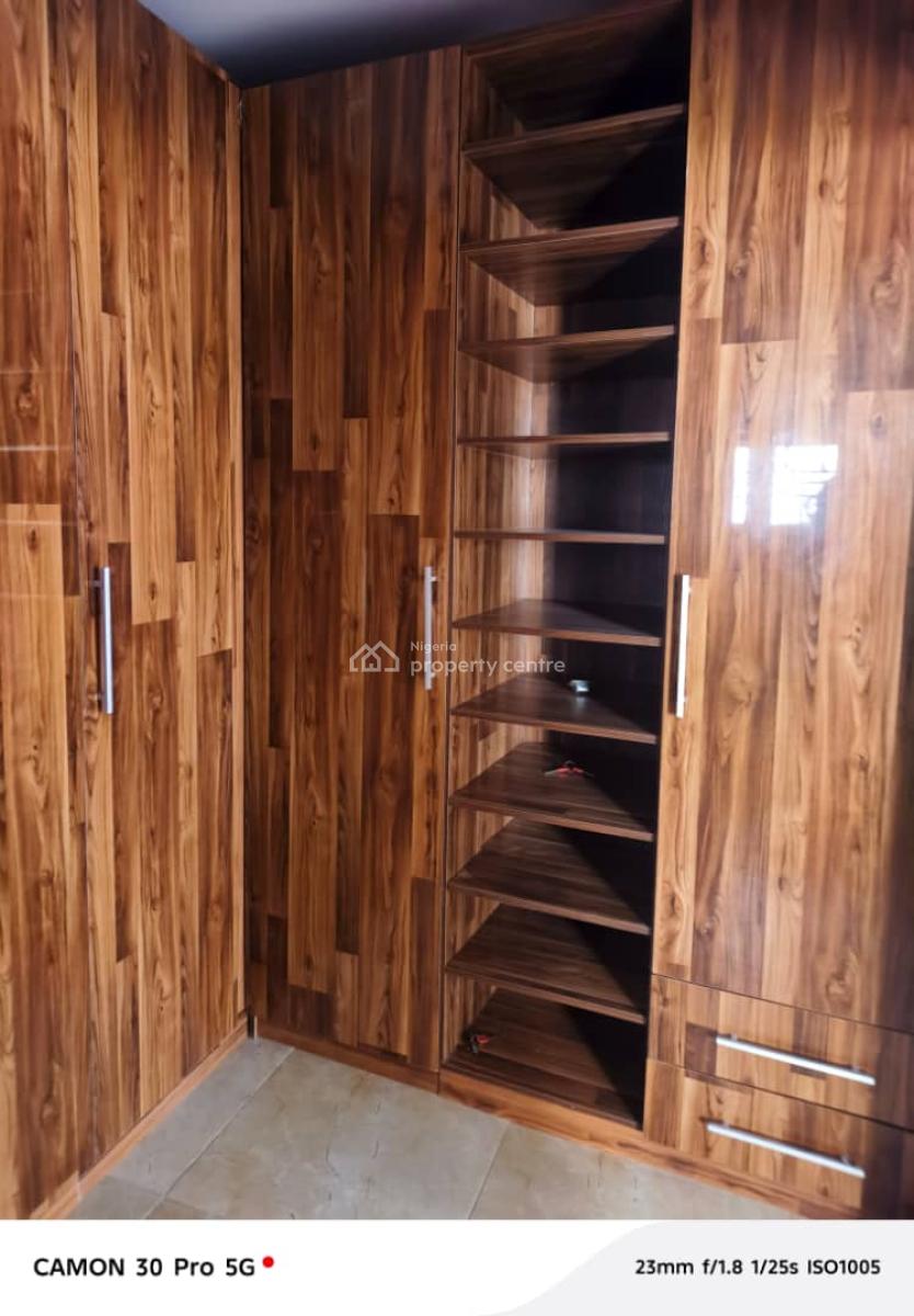 Spacious 4 Bedroom All En-suite, New Horizon 2 Estate, Lekki, Lagos, Flat / Apartment for Rent