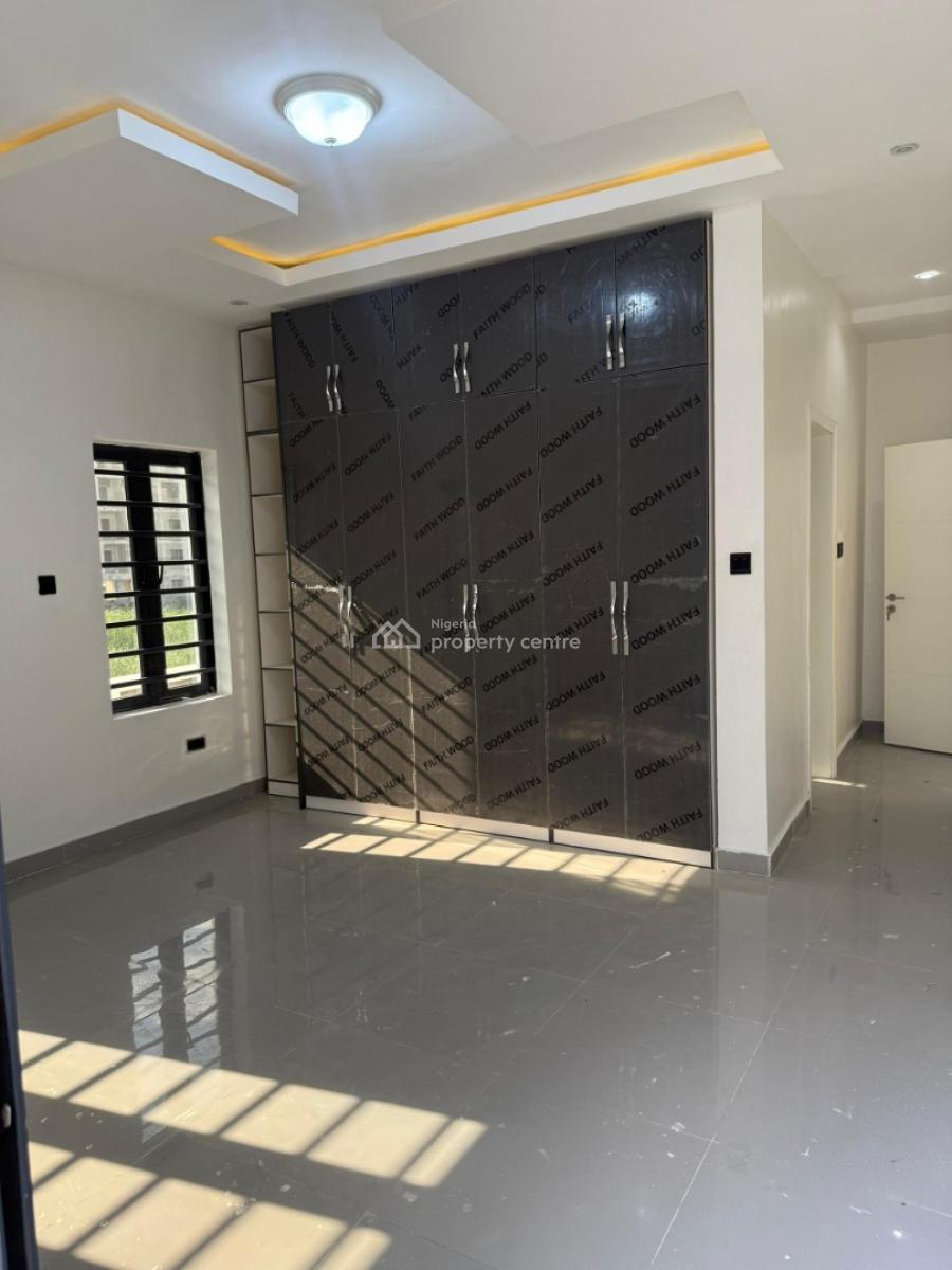 Luxurious New 2 Bedroom Apartment with Swimming Pool, Ikate, Lekki, Lagos, Flat / Apartment for Rent