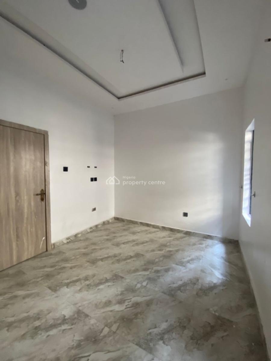 Well Maintained 2bedroom with a Bq in a Serene Compound, By Abraham Adesanya Bus Stop, Ajah, Lagos, Flat / Apartment for Rent