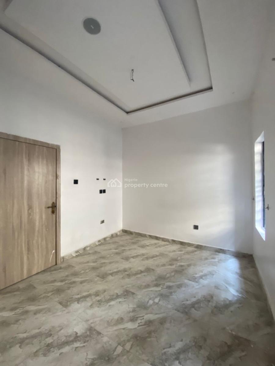 Well Maintained 2bedroom with a Bq in a Serene Compound, By Abraham Adesanya Bus Stop, Ajah, Lagos, Flat / Apartment for Rent