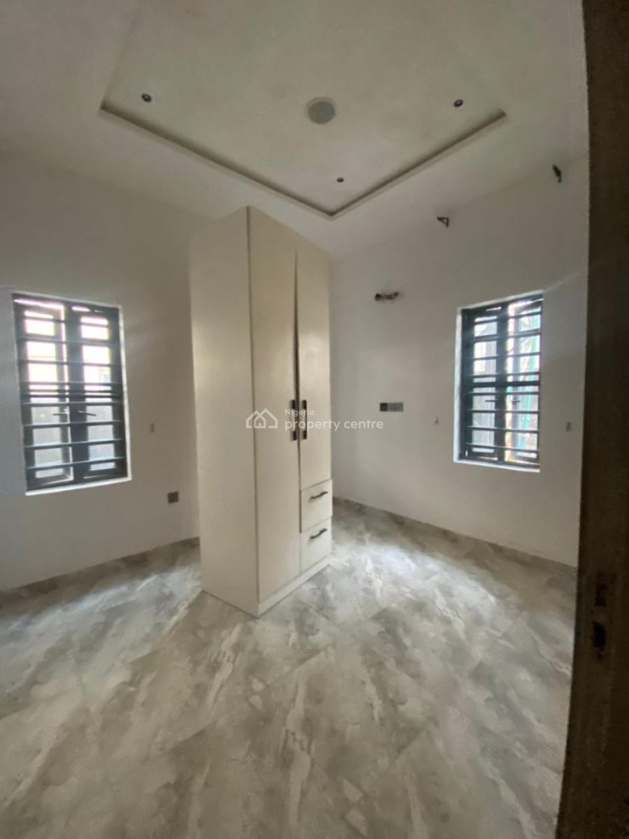 Well Maintained 2bedroom with a Bq in a Serene Compound, By Abraham Adesanya Bus Stop, Ajah, Lagos, Flat / Apartment for Rent