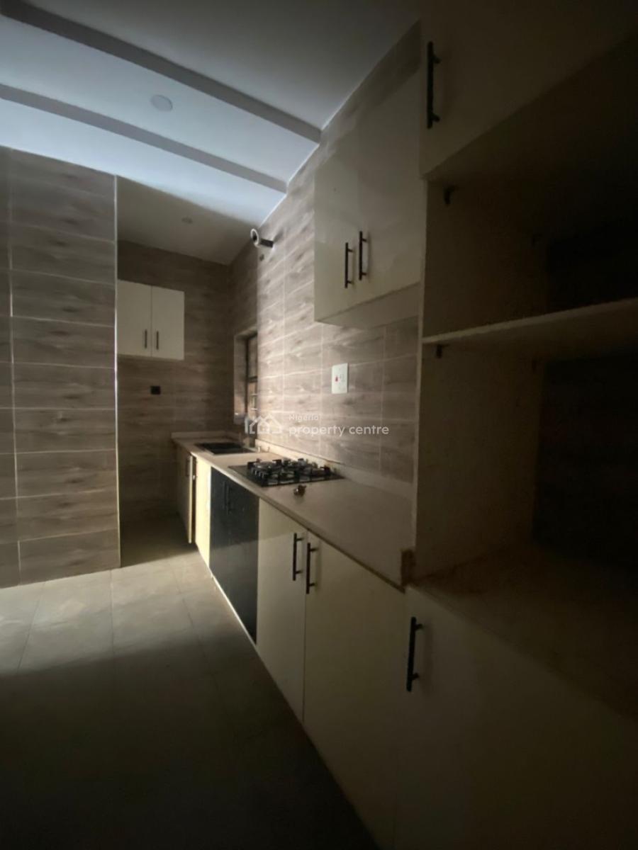 Well Maintained 2bedroom with a Bq in a Serene Compound, By Abraham Adesanya Bus Stop, Ajah, Lagos, Flat / Apartment for Rent