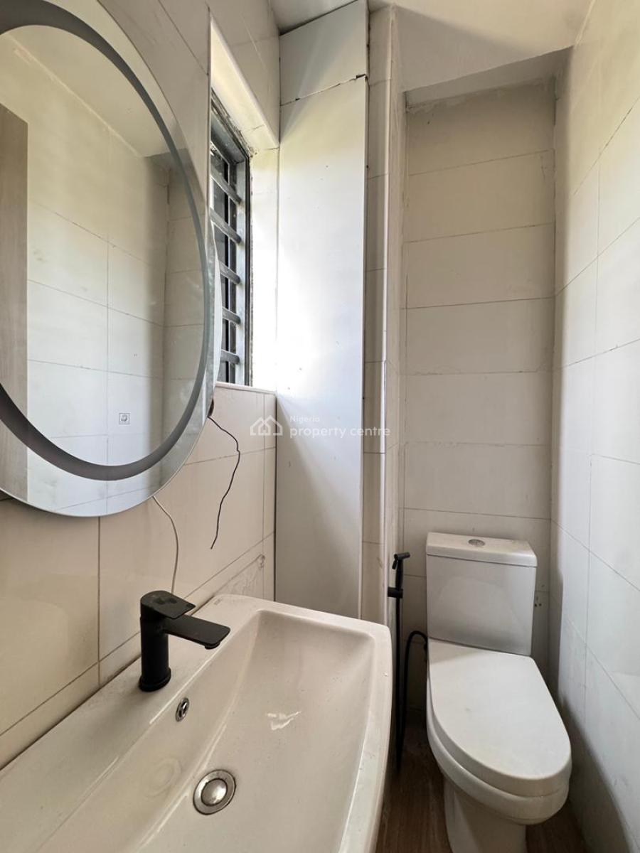 3 Bedroom Apartment, Lekki Phase 1, Lekki, Lagos, Flat / Apartment for Sale