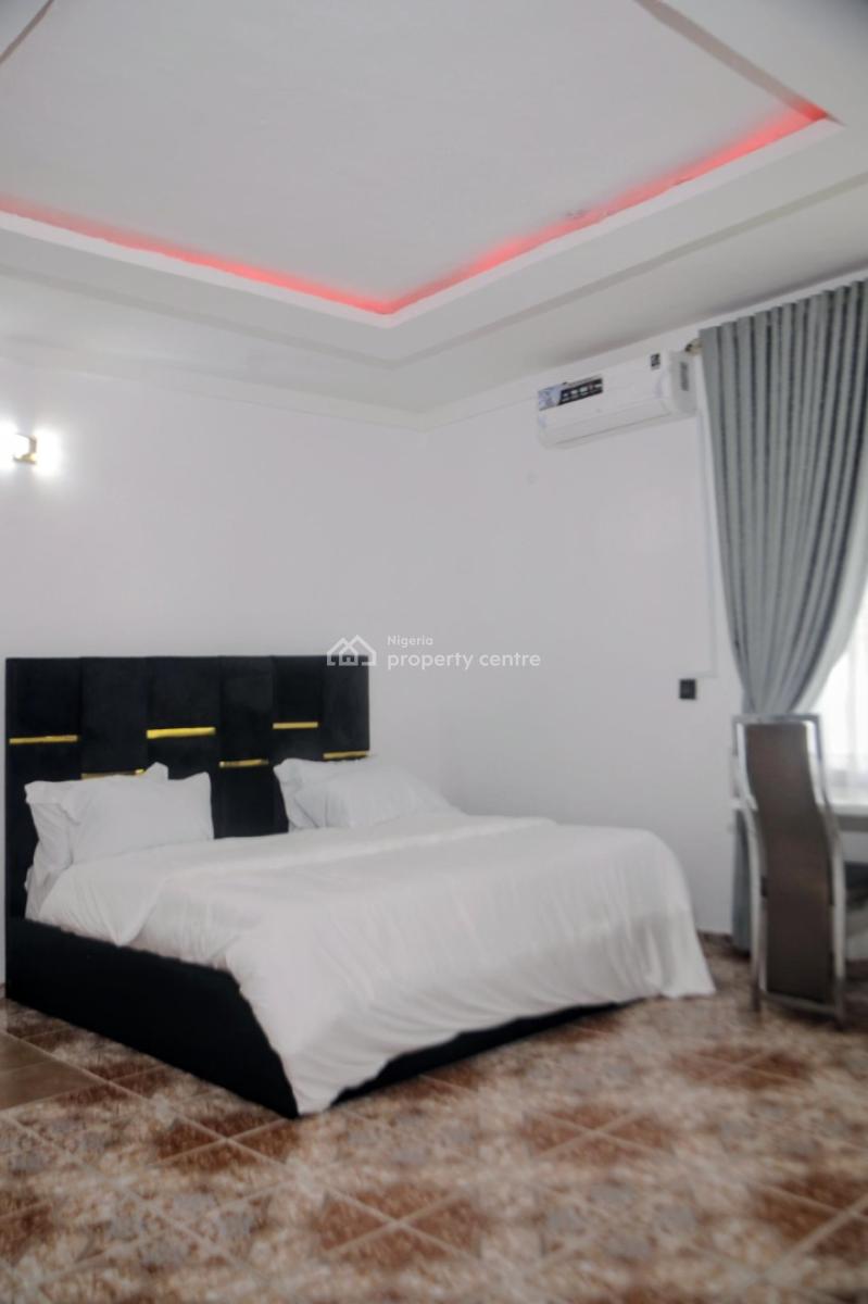 Exclusive 4 Bedroom in a Serene Environment, 593 Aym Shafa Street, Wuye Abuja Fct, Wuye, Abuja, Flat / Apartment Short Let