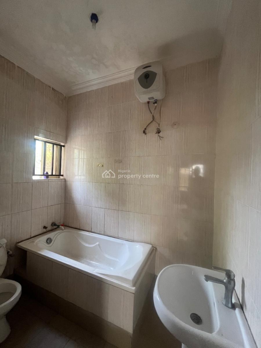 2bedroom Flat, Victory Estate, Ogombo, Ajah, Lagos, Flat / Apartment for Rent