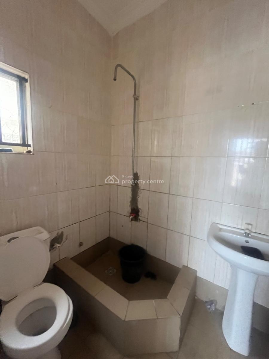 2bedroom Flat, Victory Estate, Ogombo, Ajah, Lagos, Flat / Apartment for Rent