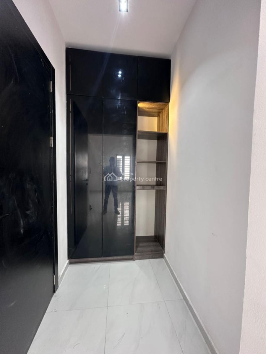 Super Solid 5 Bedroom Detached with Pool & Bq, Ikota, Lekki, Lagos, Detached Duplex for Sale