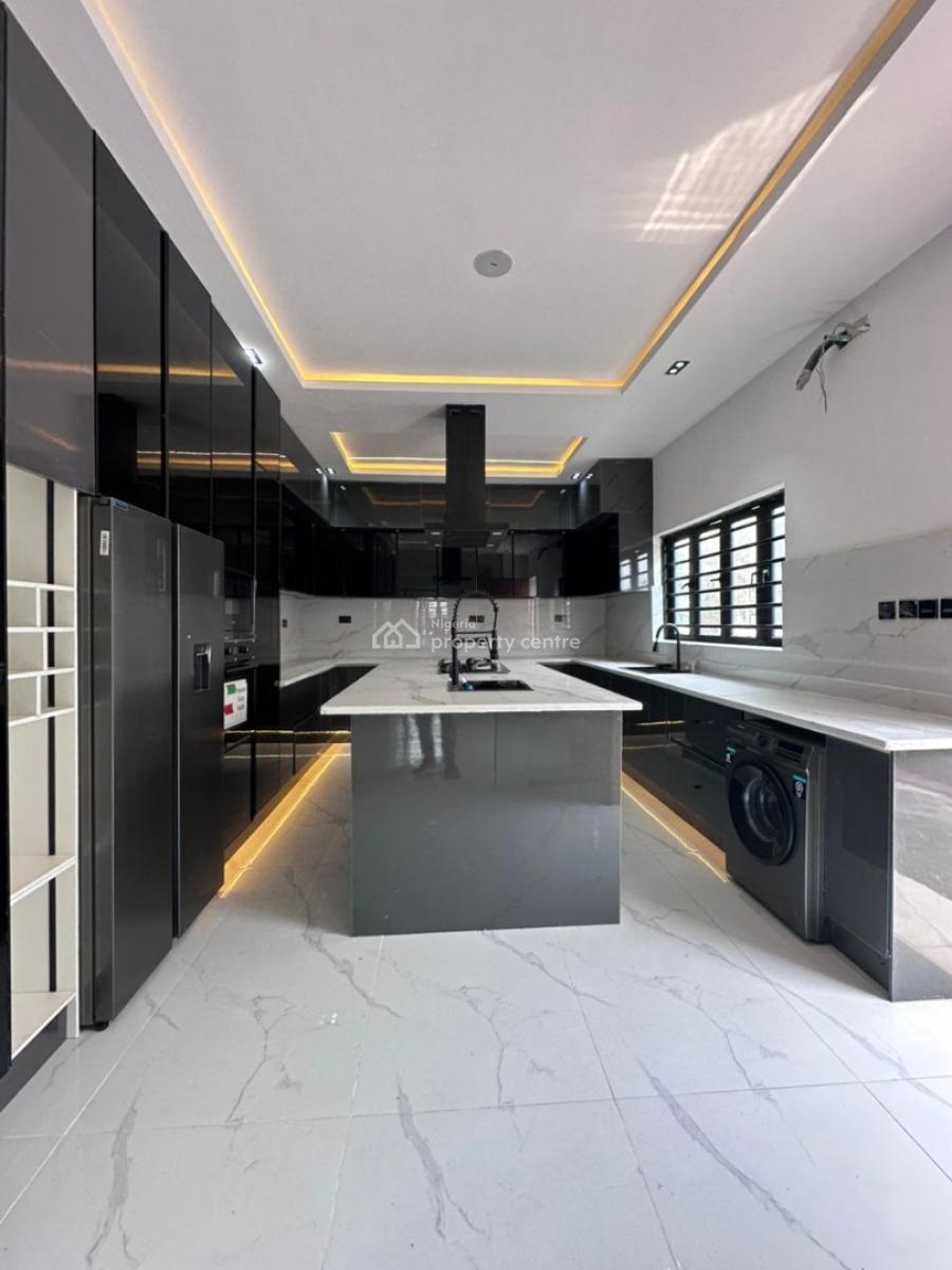 Super Solid 5 Bedroom Detached with Pool & Bq, Ikota, Lekki, Lagos, Detached Duplex for Sale
