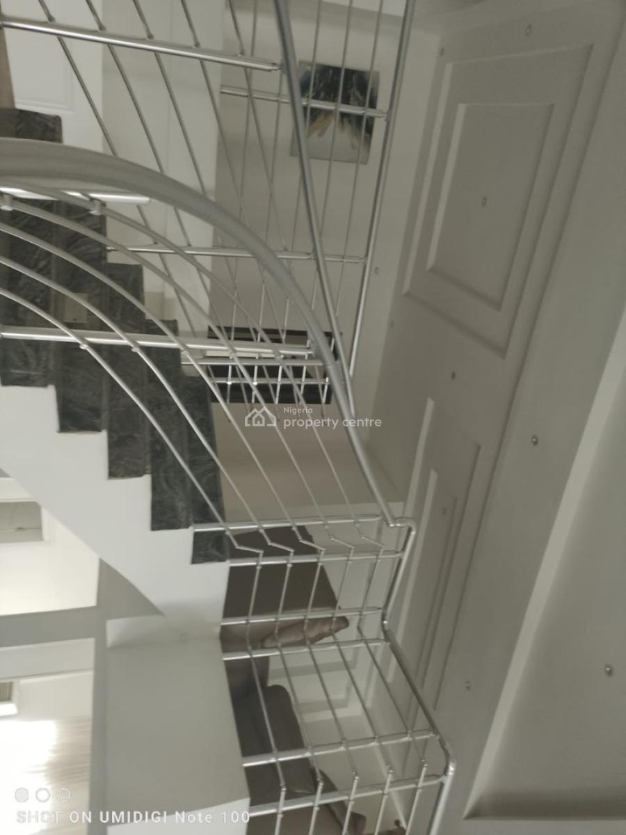 Partly Furnished Luxury Ezecutive 5bedroom Fully Detached House &bq, Royal Garden Estate,ajiwe ,ajah ,lagos ,nigeria, Ajiwe, Ajah, Lagos, Detached Duplex for Sale