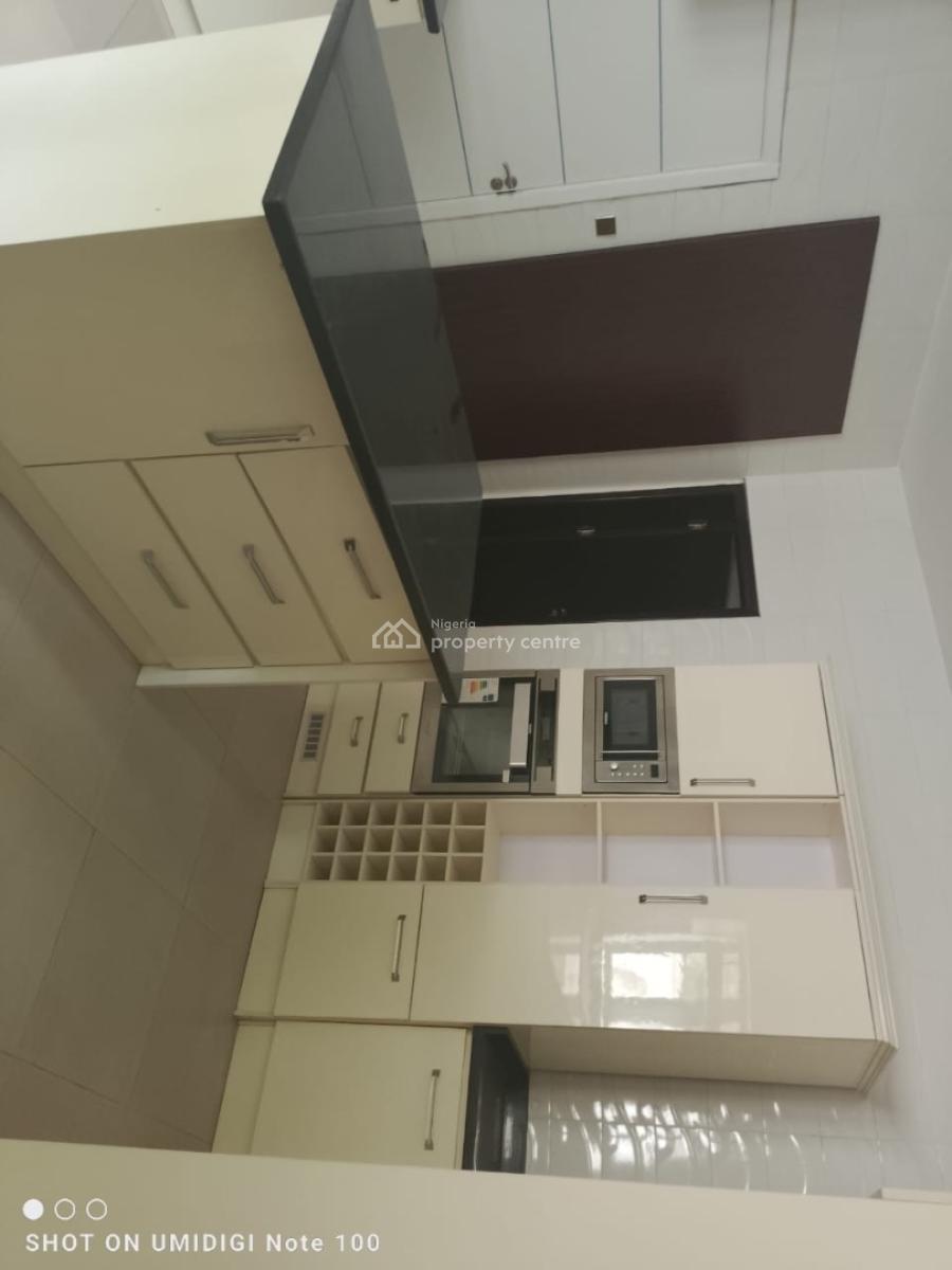 Partly Furnished Luxury Ezecutive 5bedroom Fully Detached House &bq, Royal Garden Estate,ajiwe ,ajah ,lagos ,nigeria, Ajiwe, Ajah, Lagos, Detached Duplex for Sale