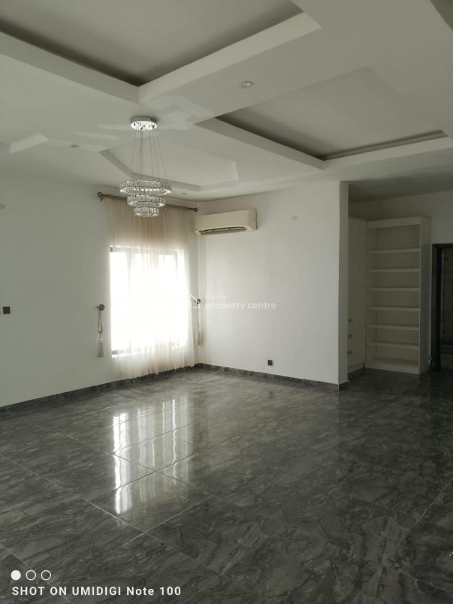 Partly Furnished Luxury Ezecutive 5bedroom Fully Detached House &bq, Royal Garden Estate,ajiwe ,ajah ,lagos ,nigeria, Ajiwe, Ajah, Lagos, Detached Duplex for Sale
