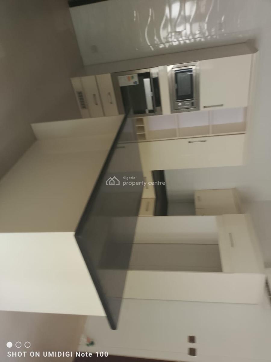 Partly Furnished Luxury Ezecutive 5bedroom Fully Detached House &bq, Royal Garden Estate,ajiwe ,ajah ,lagos ,nigeria, Ajiwe, Ajah, Lagos, Detached Duplex for Sale