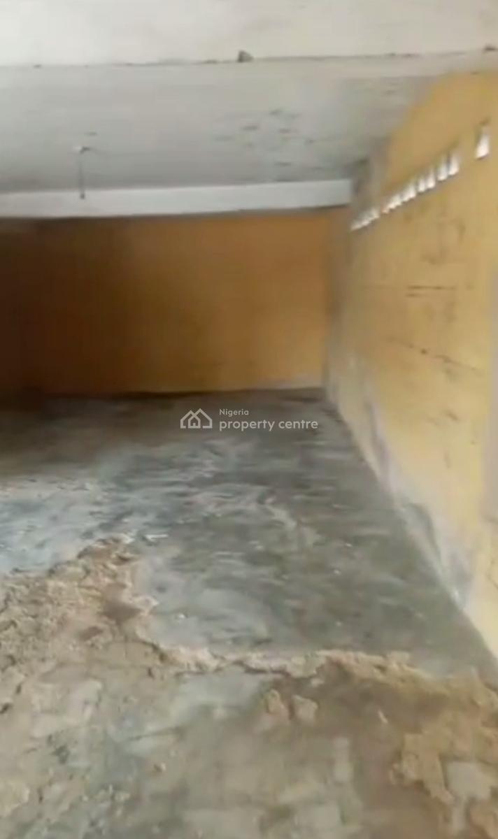 Warehouse (size of a Standard 3 Bedroom Flats).), Ogudu, Lagos, Warehouse for Rent