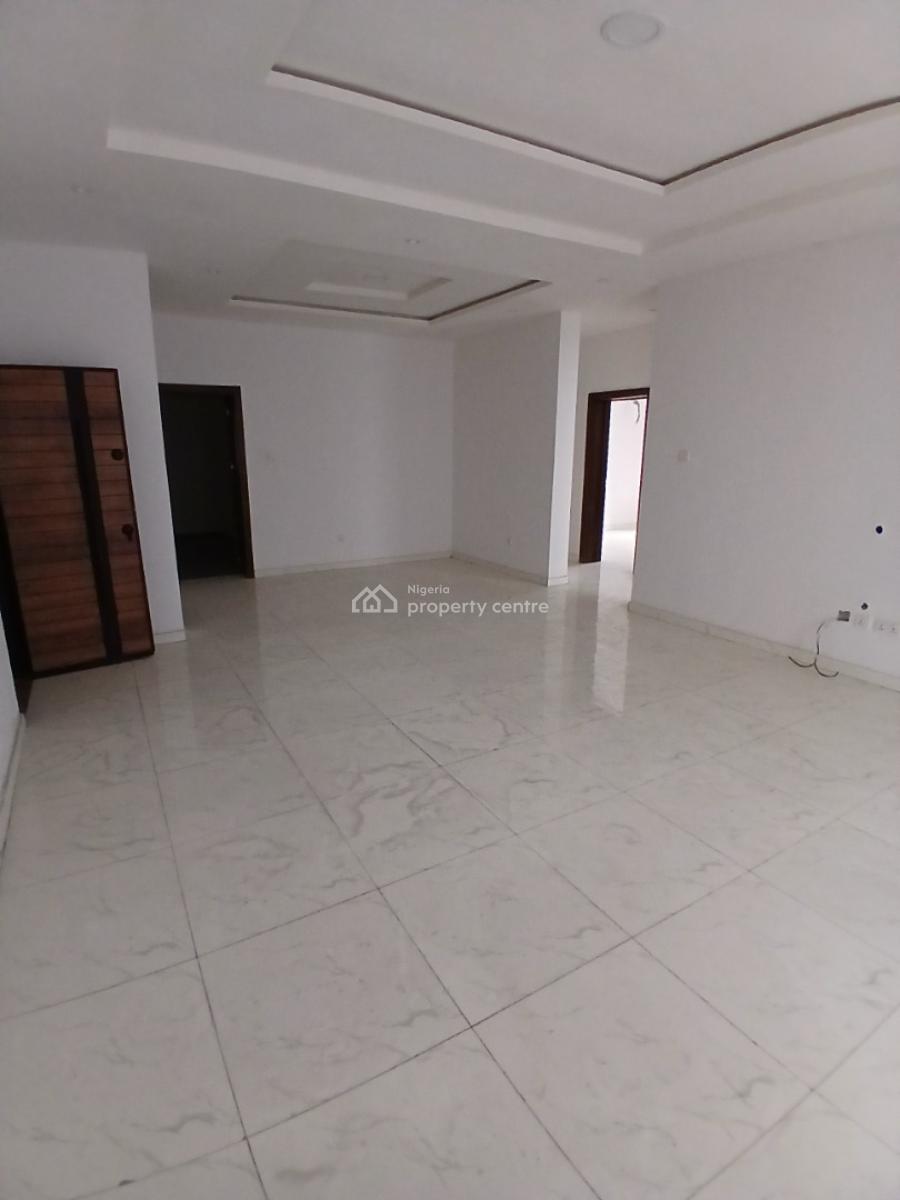 Serviced 3 Bedroom En-suite Flat with an Enclosws Fitted Kitchen, Cook, Ikate, Lekki, Lagos, Flat / Apartment for Rent