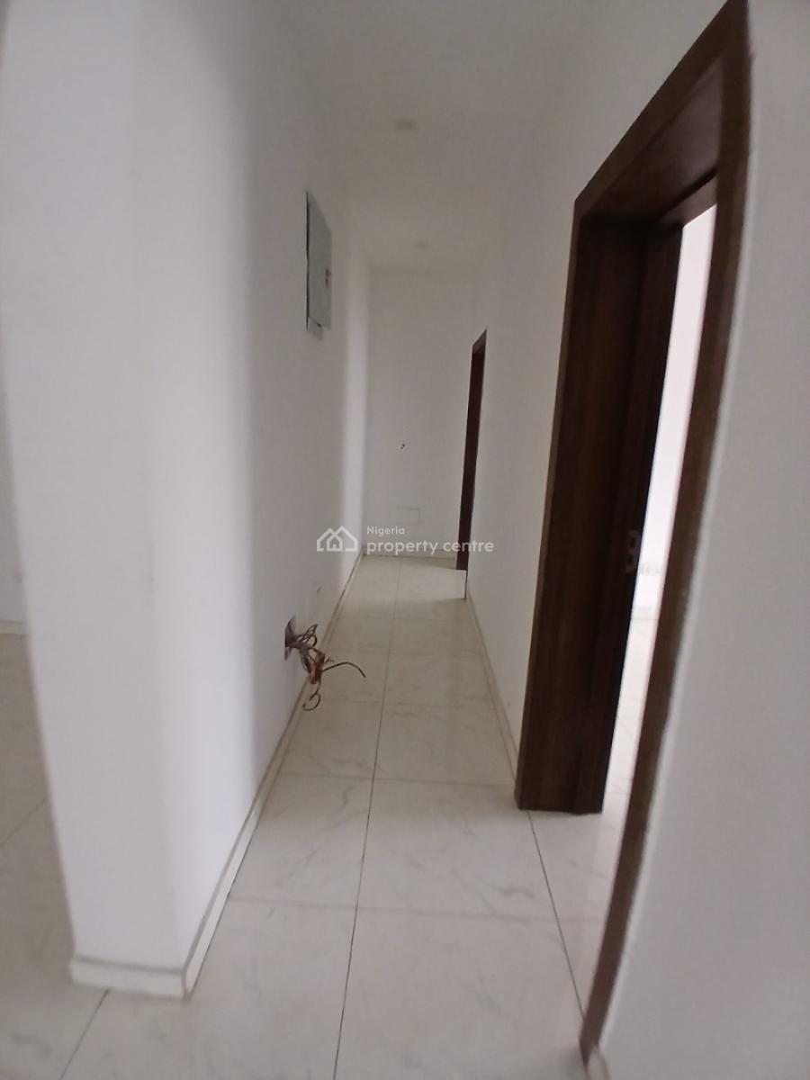 Serviced 3 Bedroom En-suite Flat with an Enclosws Fitted Kitchen, Cook, Ikate, Lekki, Lagos, Flat / Apartment for Rent