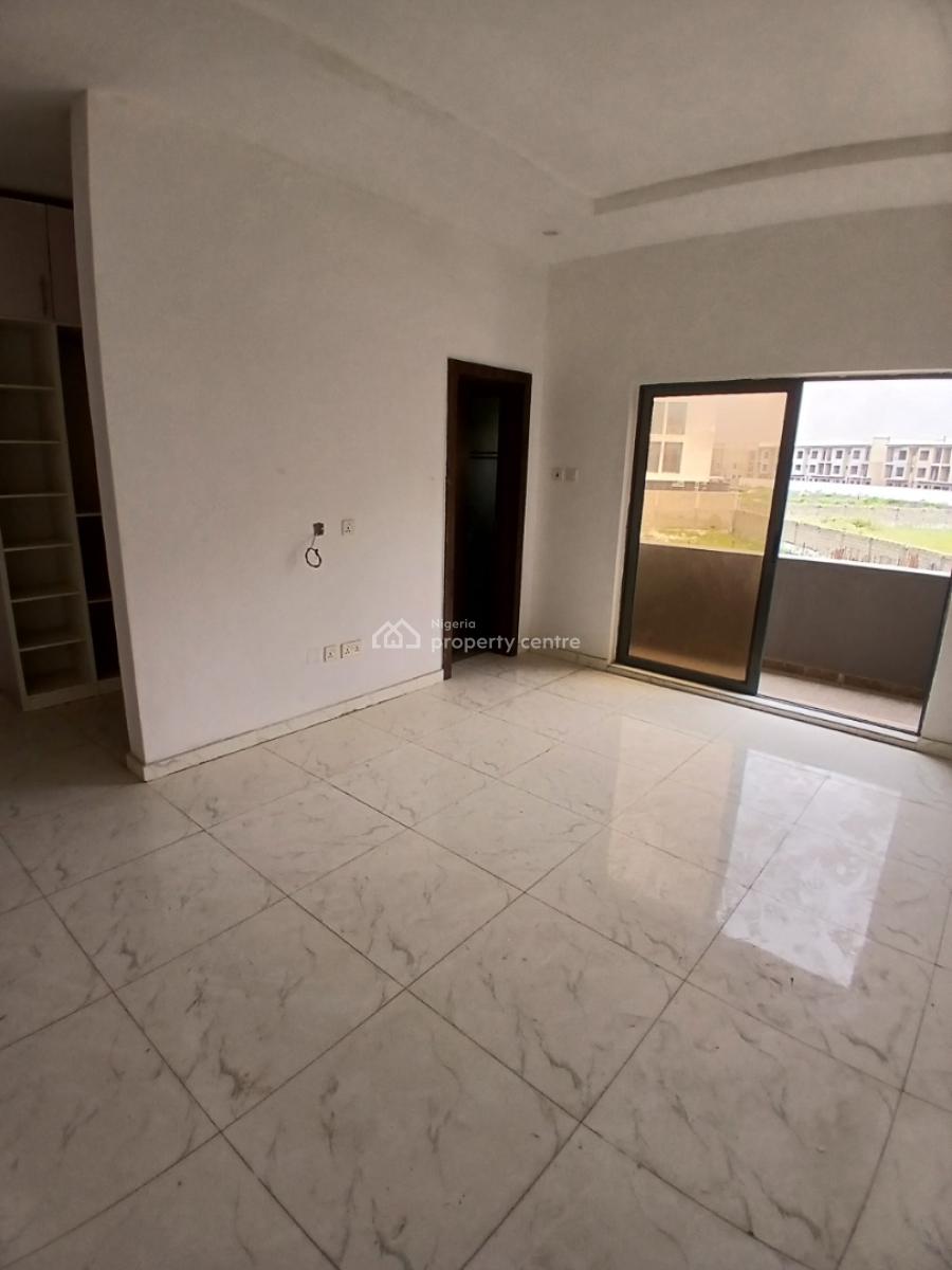 Serviced 3 Bedroom En-suite Flat with an Enclosws Fitted Kitchen, Cook, Ikate, Lekki, Lagos, Flat / Apartment for Rent