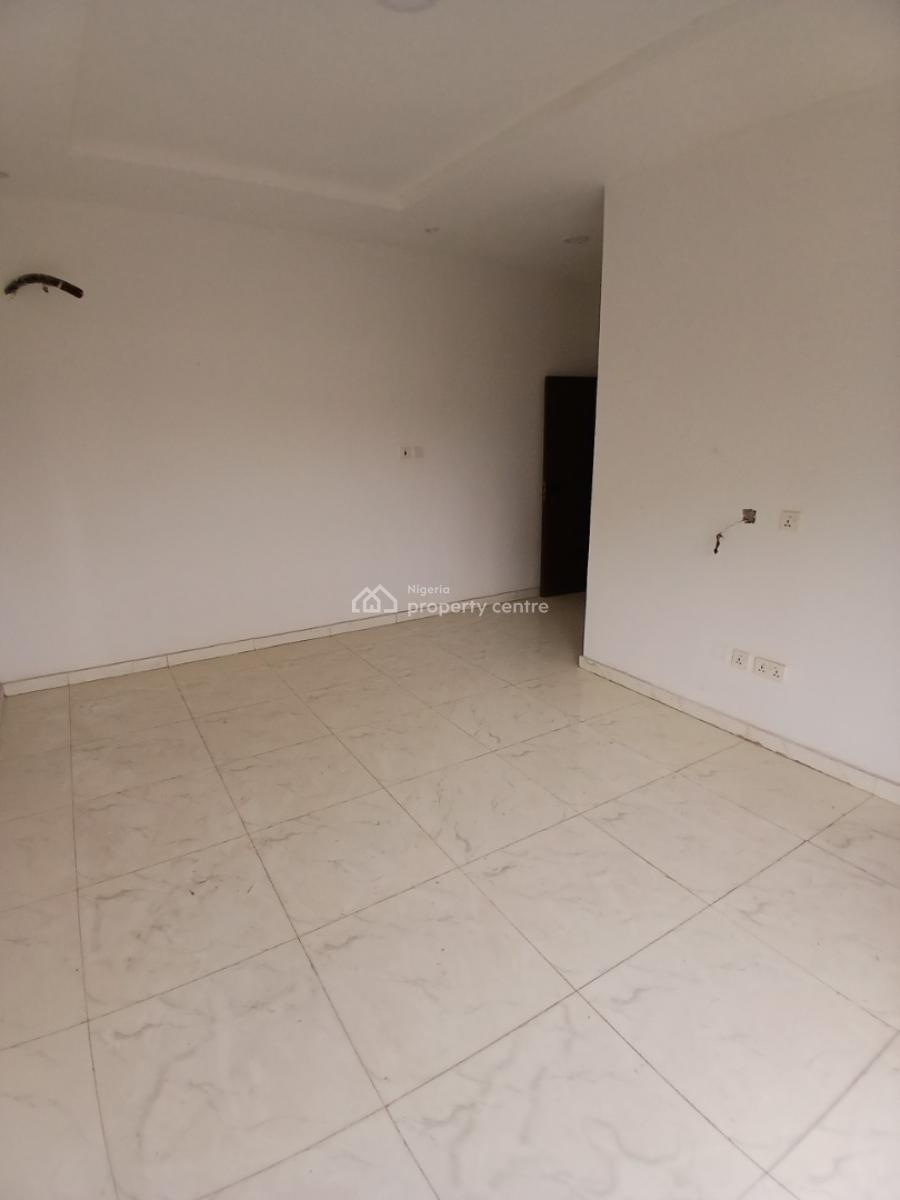 Serviced 3 Bedroom En-suite Flat with an Enclosws Fitted Kitchen, Cook, Ikate, Lekki, Lagos, Flat / Apartment for Rent