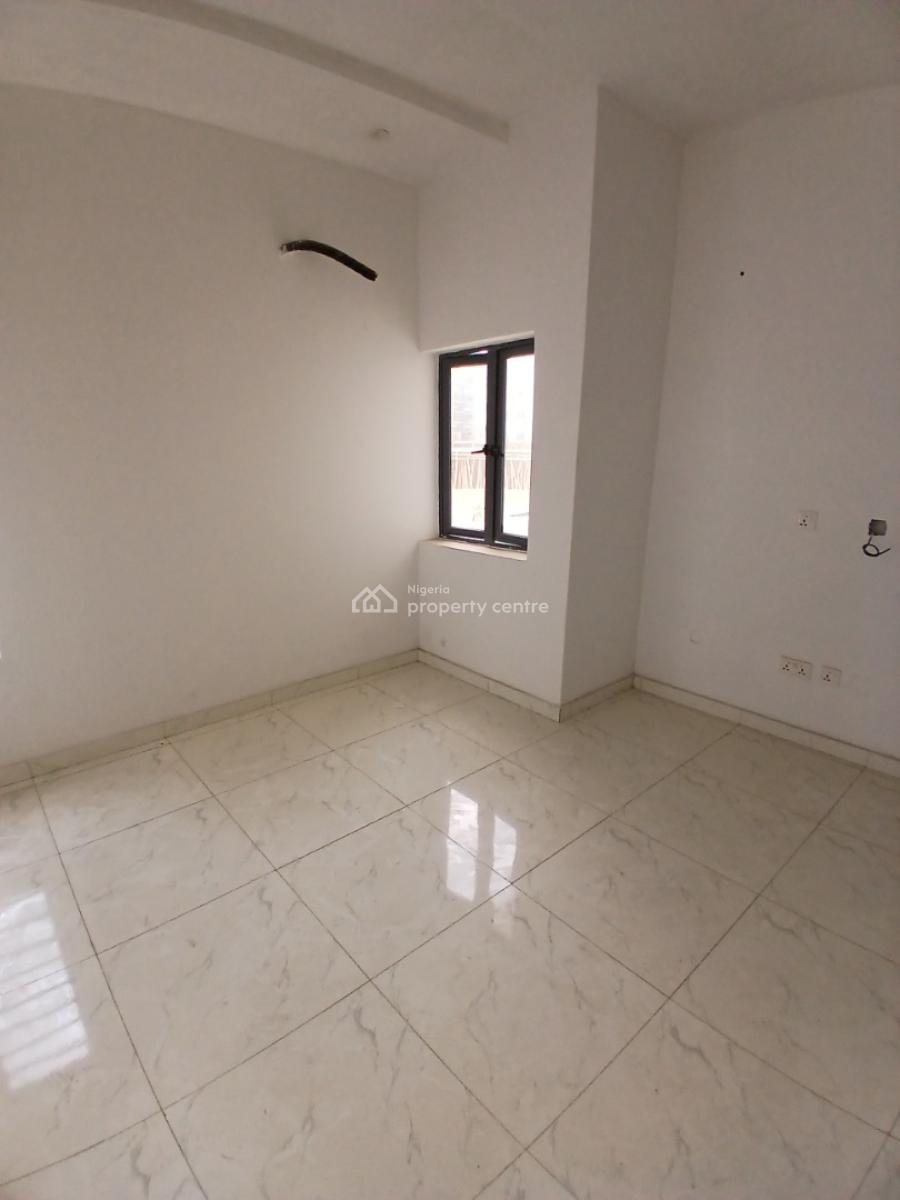 Serviced 3 Bedroom En-suite Flat with an Enclosws Fitted Kitchen, Cook, Ikate, Lekki, Lagos, Flat / Apartment for Rent