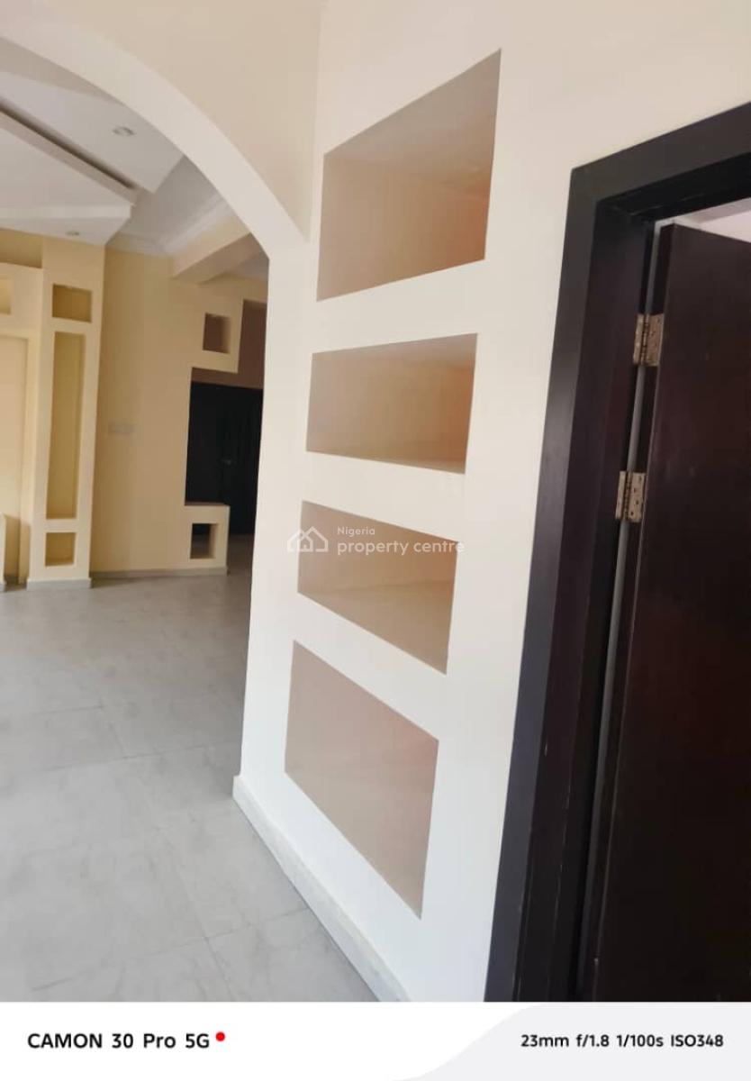 Spacious 4 Bedroom Semi Detached Duplex with Bq, Lekki Right, Lekki Phase 1, Lekki, Lagos, Semi-detached Duplex for Rent