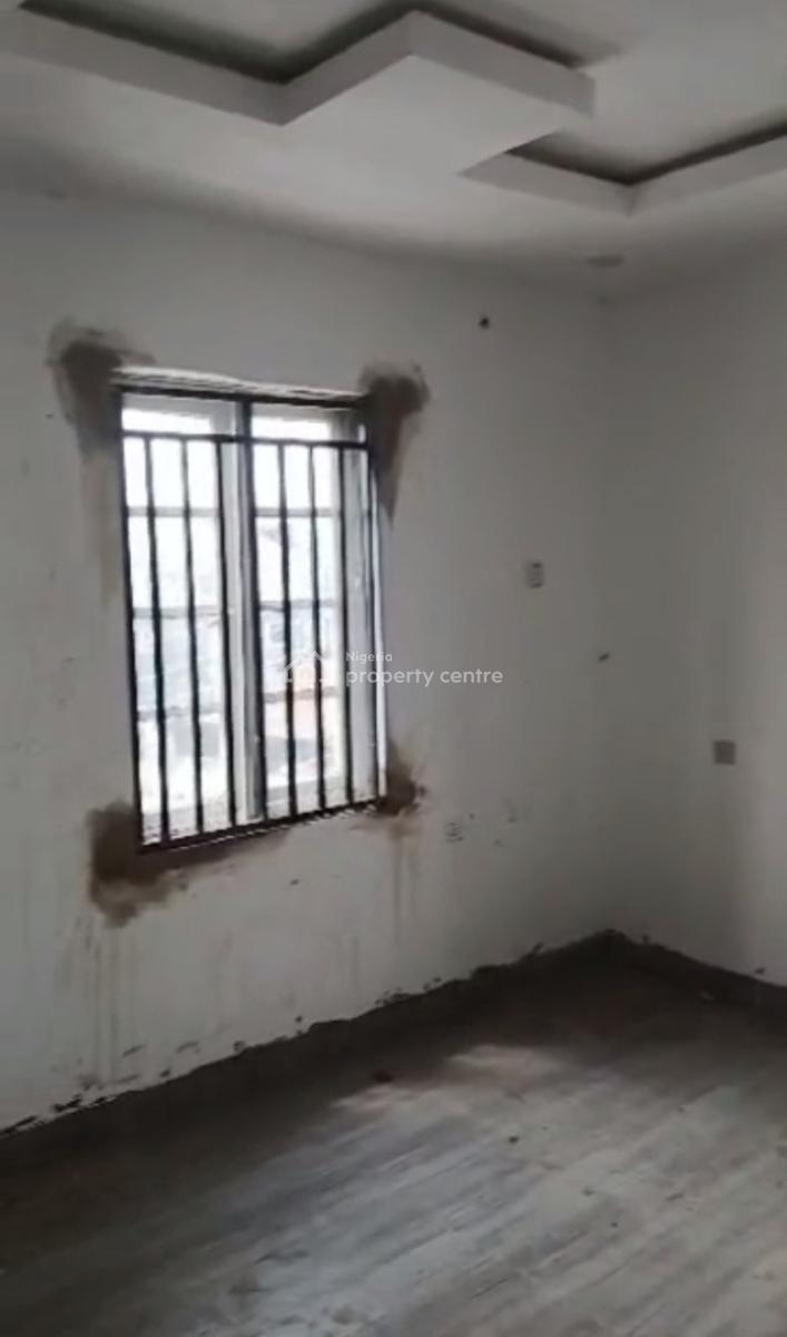 Newly Built, Spacious 2 Bedroom Apartment, Isolo Road, Alafia, Mushin, Lagos, Flat / Apartment for Rent
