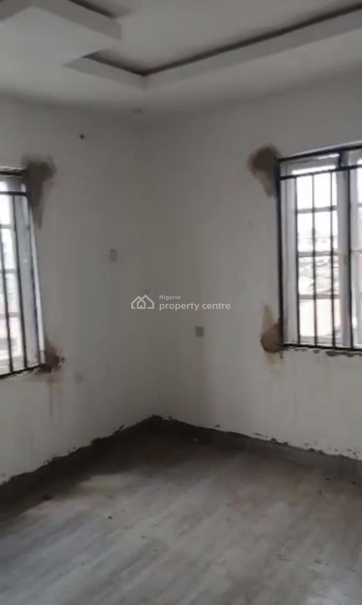 Newly Built, Spacious 2 Bedroom Apartment, Isolo Road, Alafia, Mushin, Lagos, Flat / Apartment for Rent