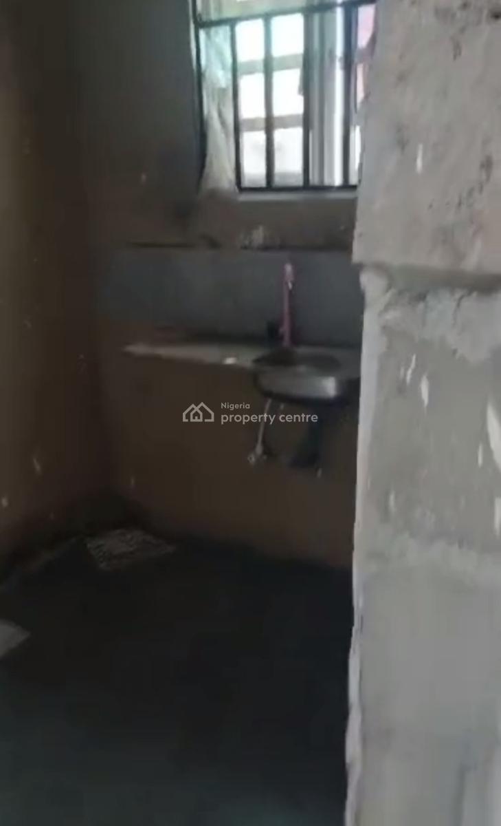 Newly Built, Spacious 2 Bedroom Apartment, Isolo Road, Alafia, Mushin, Lagos, Flat / Apartment for Rent