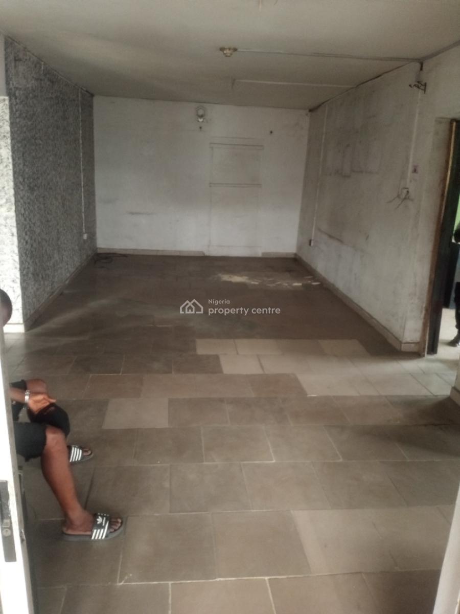 3 Bedroom, Adetola, Aguda, Surulere, Lagos, Flat / Apartment for Rent