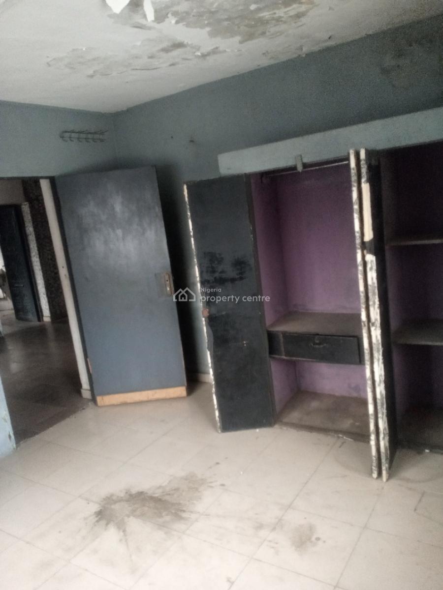 3 Bedroom, Adetola, Aguda, Surulere, Lagos, Flat / Apartment for Rent