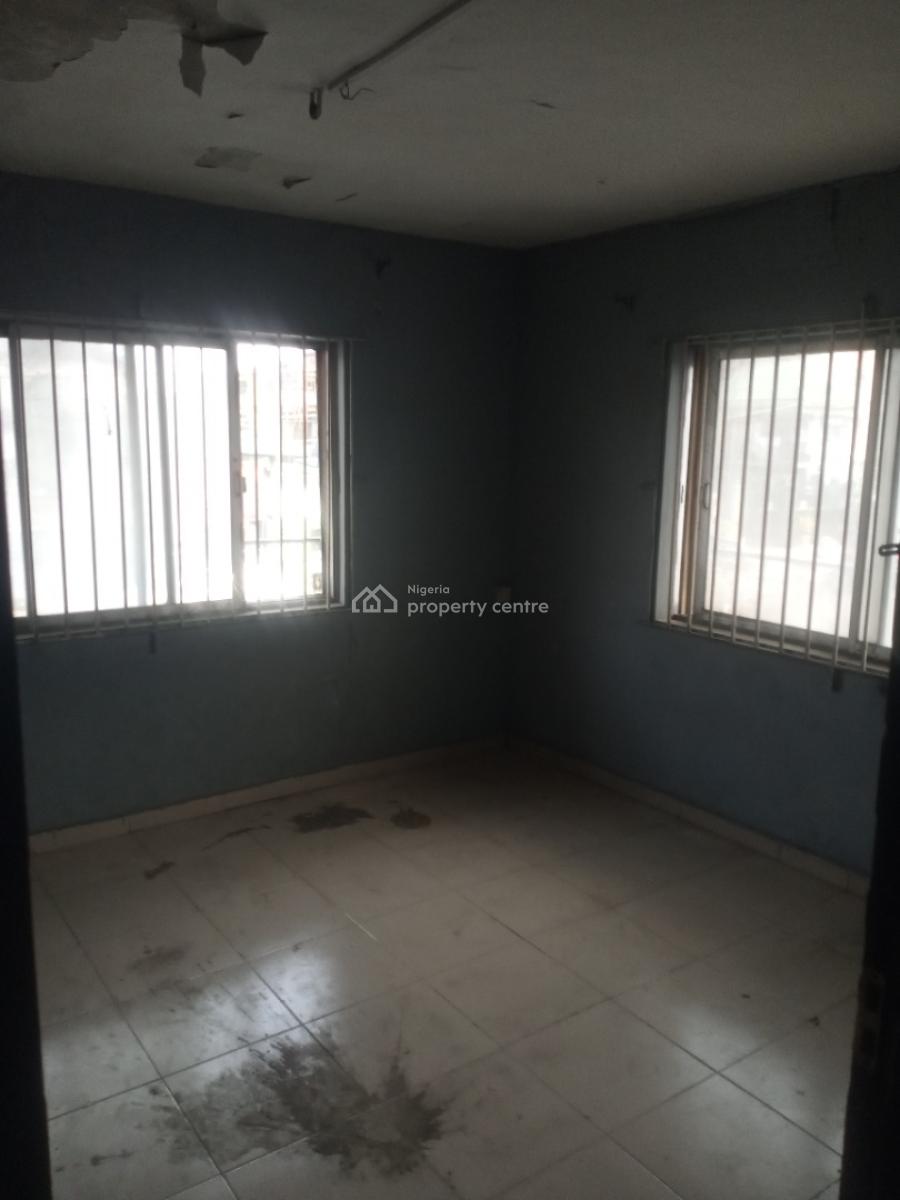3 Bedroom, Adetola, Aguda, Surulere, Lagos, Flat / Apartment for Rent