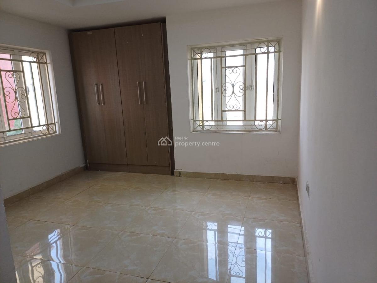 Brand New 3 Bedroom Flat in a Prime Location, Guzape District, Abuja, Flat / Apartment for Rent