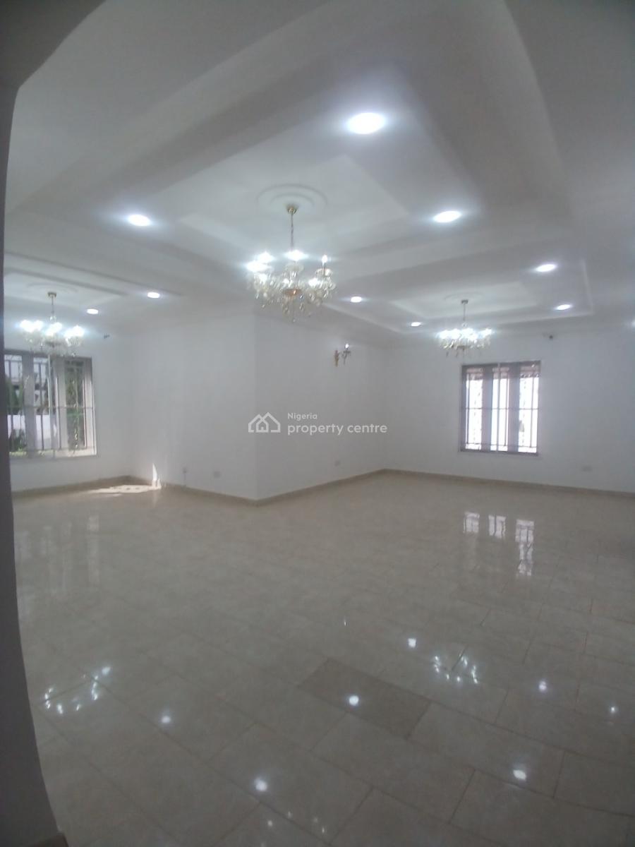 Well Renovated, 4 Bedroom Detached Duplex with 2room Bq, Guzape District Abuja Diplomatic, Guzape District, Abuja, Detached Duplex for Rent