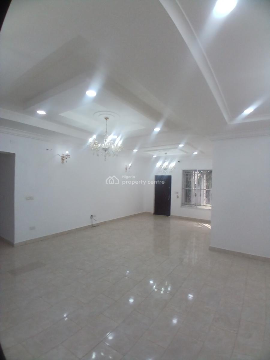 Well Renovated, 4 Bedroom Detached Duplex with 2room Bq, Guzape District Abuja Diplomatic, Guzape District, Abuja, Detached Duplex for Rent