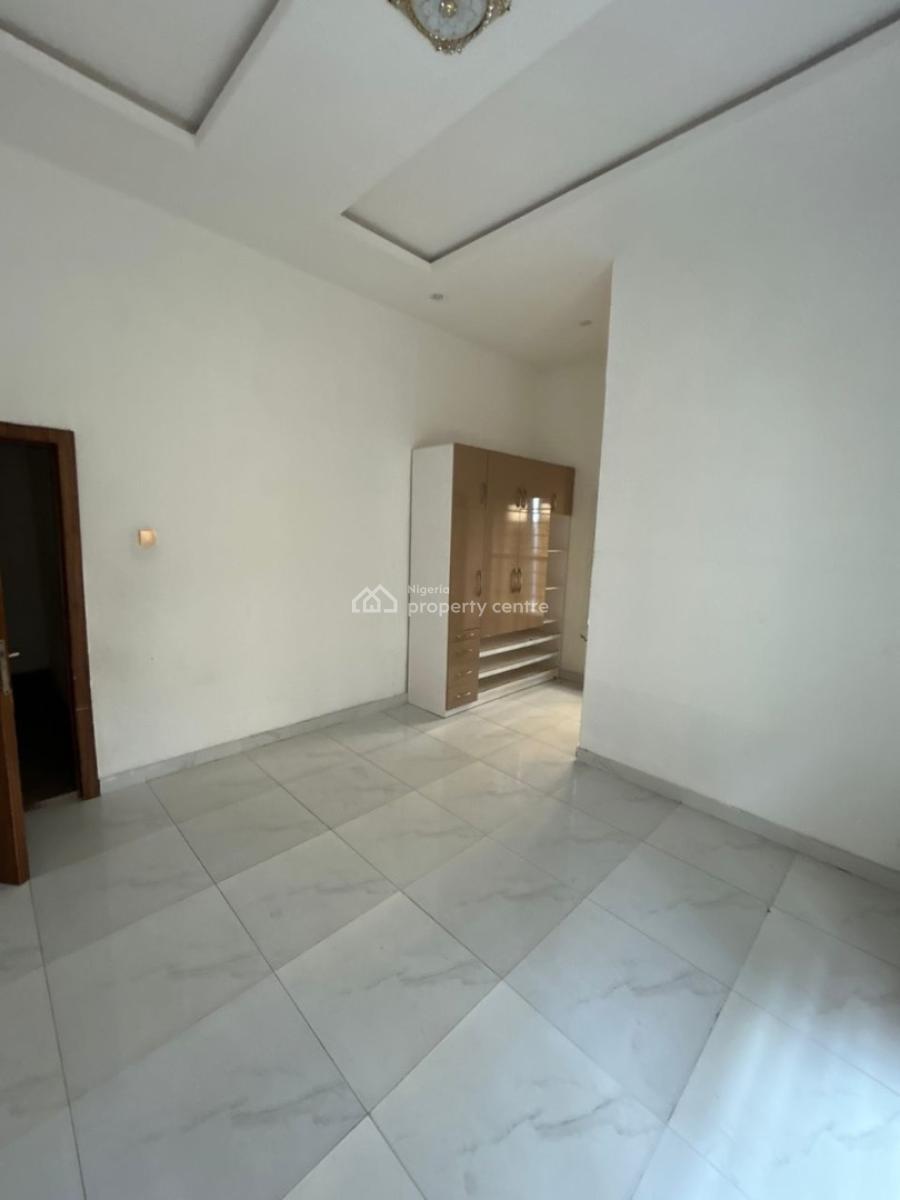 Luxury 3 Bedroom Apartment, Omole Phase 2, Ikeja, Lagos, Flat / Apartment for Rent