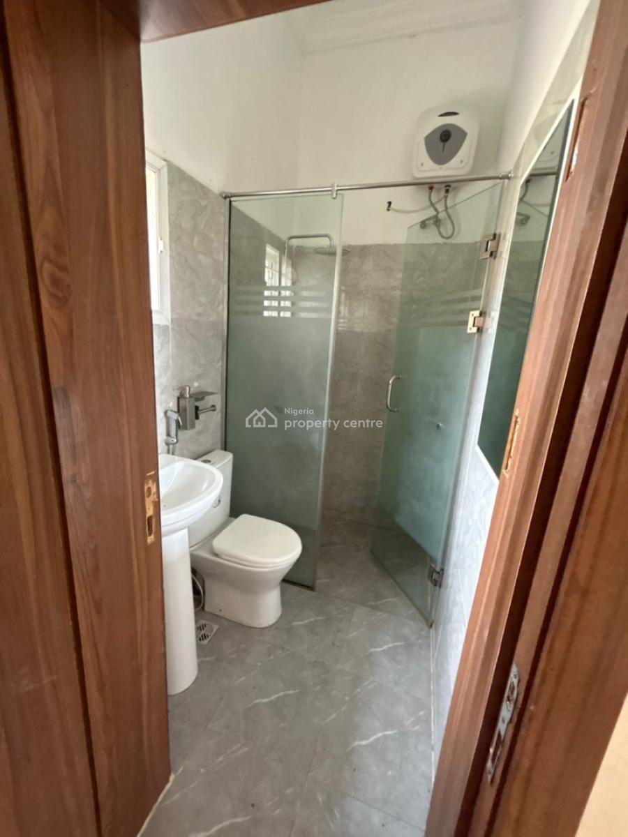 Luxury 3 Bedroom Apartment, Omole Phase 2, Ikeja, Lagos, Flat / Apartment for Rent