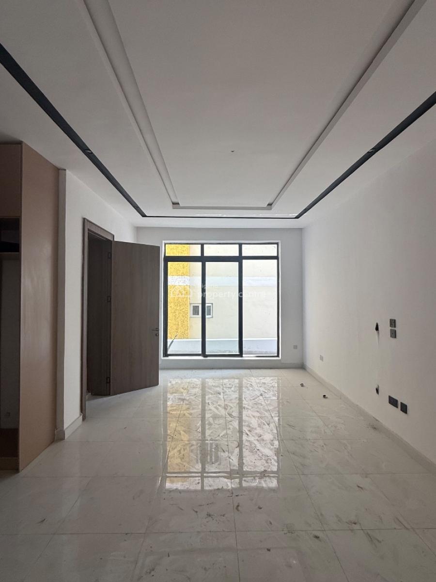 2 & 3  Bedroom Apartment with Pool, Lekki Phase 1, Lekki, Lagos, Flat / Apartment for Sale