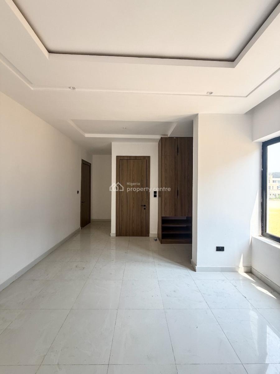 2 & 3  Bedroom Apartment with Pool, Lekki Phase 1, Lekki, Lagos, Flat / Apartment for Sale