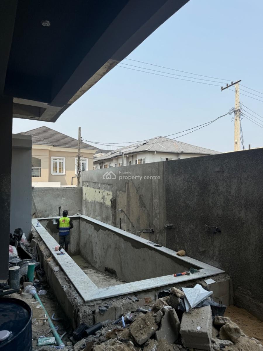 2 & 3  Bedroom Apartment with Pool, Lekki Phase 1, Lekki, Lagos, Flat / Apartment for Sale