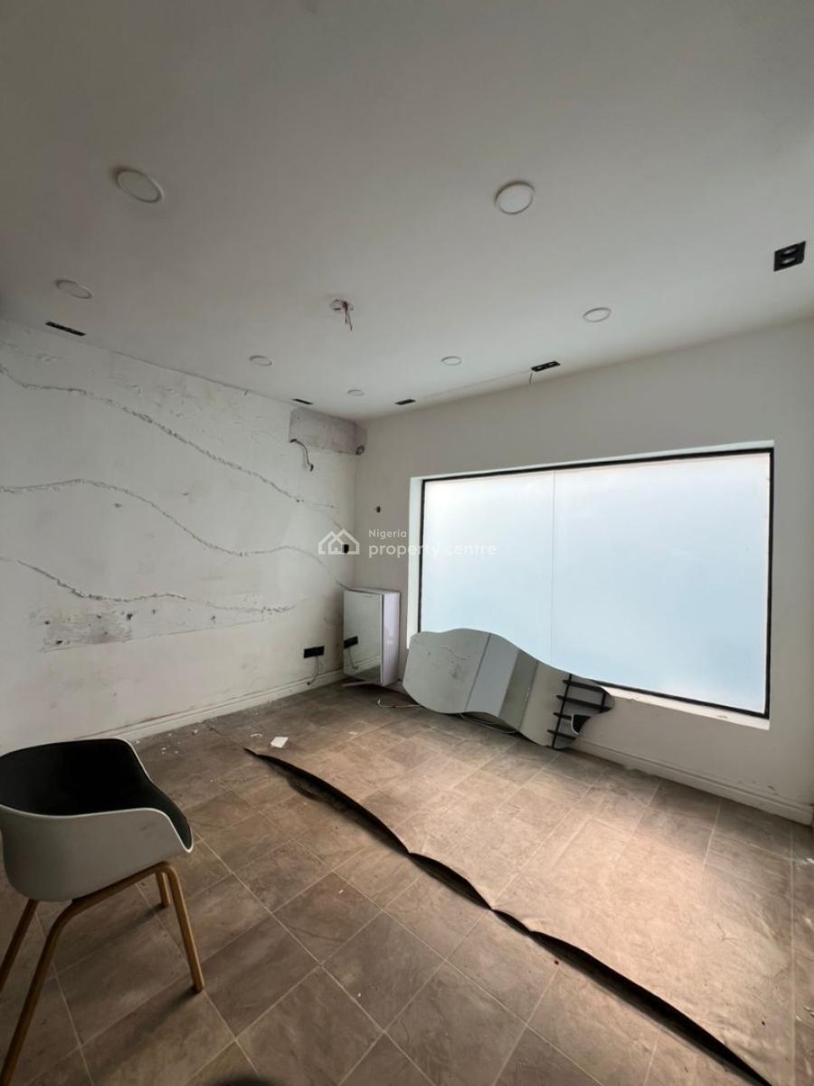 Office/ Shop Space with Outward Display (downstairs), Phase 1, Lekki, Lagos, Shop for Rent