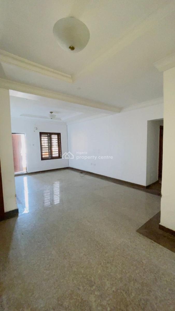 Luxurious 3 Bedroom Flat with Bq, Lekki Phase 1, Lekki, Lagos, Flat / Apartment for Rent