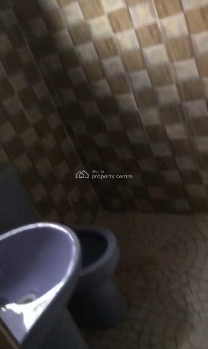 Standard 2 Bedroom Apartment, Along Ajuwon Akute Road, Ojodu, Lagos, Flat / Apartment for Rent