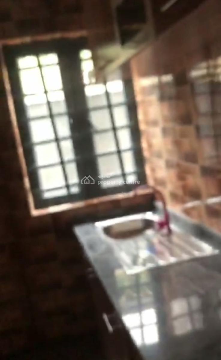 Standard 2 Bedroom Apartment, Along Ajuwon Akute Road, Ojodu, Lagos, Flat / Apartment for Rent